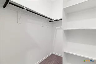 446 Post Oak St, Gonzales, TX 78629 - Photo 27