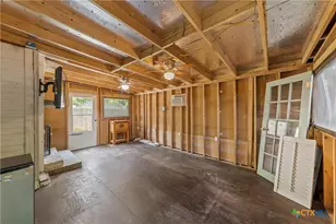 308 S Reagan St, West, TX 76691 - Photo 23