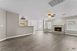 1609 Sunstone Cir, New Braunfels, TX 78130 - Photo 5