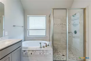 2916 Glen Vw, Seguin, TX 78155 - Photo 19