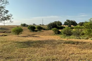 847 Hefner Ln, Cuero, TX 77954 - Photo 17