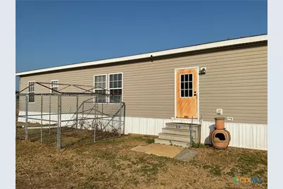 847 Hefner Lane, Cuero, TX 77954 - Photo 3
