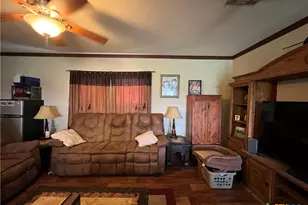 847 Hefner Ln, Cuero, TX 77954 - Photo 35