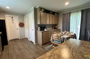 112 E Toledo St, Seadrift, TX 77983 - Photo 5