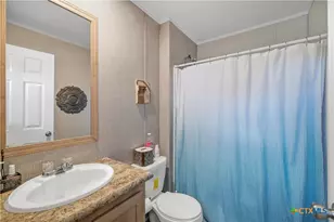 112 E Toledo St, Seadrift, TX 77983 - Photo 23