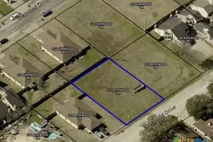 712 Rosewood Dr, Victoria, TX 77901 - Photo 1