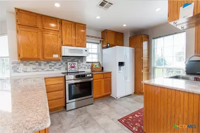 3385 Cottonwood Creek Road, Temple, TX 76501 - Photo 11