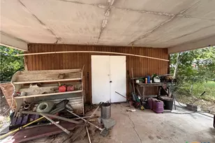 2012 Leon Dr, Port Lavaca, TX 77979 - Photo 5