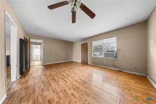 17 Ellis Ave, Troy, TX 76579 - Photo 5