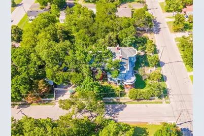 702 N Penelope Street, Belton, TX 76513 - Photo 33