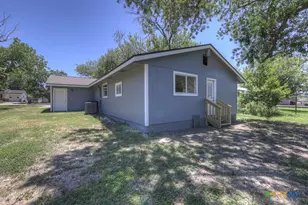 2894 Katy St, New Braunfels, TX 78130 - Photo 25
