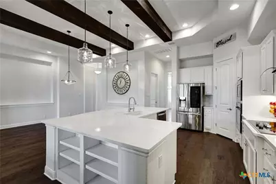 621 Oldenburg, New Braunfels, TX 78132 - Photo 9