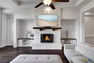 621 Oldenburg, New Braunfels, TX 78132 - Photo 13