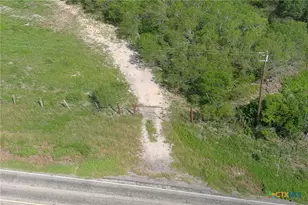 9411 FM86, Lockhart, TX 78644 - Photo 27
