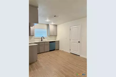 2303 Debra Circle, Killeen, TX 76543 - Photo 7