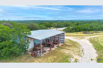 4425 US Hwy 90, Seguin, TX 78155 - Photo 11