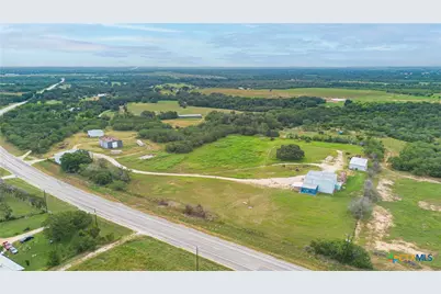 4425 US Hwy 90, Seguin, TX 78155 - Photo 13