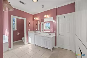 1651 Old Red Ranch Rd, Dripping Springs, TX 78620 - Photo 21