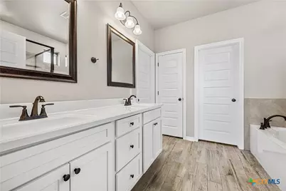 2021 Rustic Manor Drive, Temple, TX 76502 - Photo 17