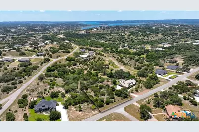 523 Mystic Parkway, Spring Branch, TX 78070 - Photo 9