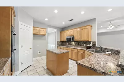 410 Arrowhead Pass, Wimberley, TX 78676 - Photo 7