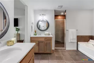 711 Forest Trail, New Braunfels, TX 78132 - Photo 23