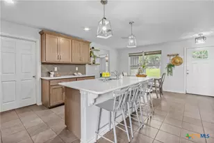 711 Forest Trail, New Braunfels, TX 78132 - Photo 9