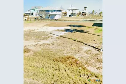 114 Channelview Road, Rockport, TX 78382 - Photo 5