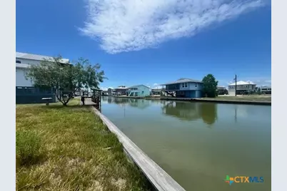 114 Channelview Road, Rockport, TX 78382 - Photo 1