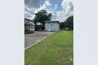 350 Grand, Placedo, TX 77977 - Photo 5