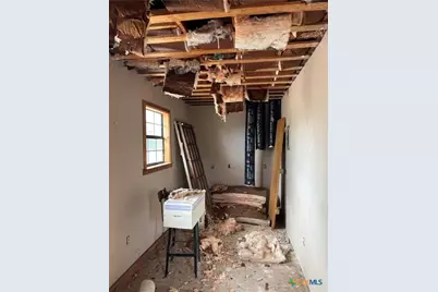 350 Grand, Placedo, TX 77977 - Photo 15