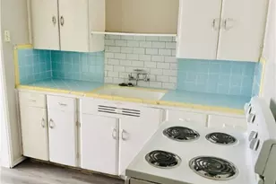 3001 E Rio Grande St, Victoria, TX 77901 - Photo 9