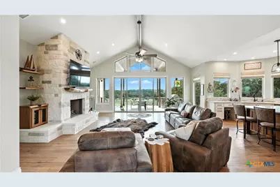 134 Stallion Estates Drive, Spring Branch, TX 78070 - Photo 25