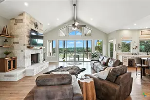 134 Stallion Estates Dr, Spring Branch, TX 78070 - Photo 25