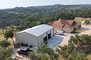 134 Stallion Estates Dr, Spring Branch, TX 78070 - Photo 3