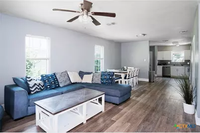 921 S 11th Street, Temple, TX 76504 - Photo 5