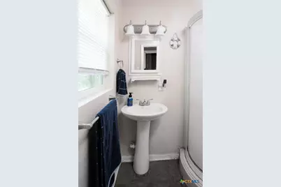 921 S 11th Street, Temple, TX 76504 - Photo 23