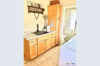 1020 E Fm 532, Hallettsville, TX 77964 - Photo 19