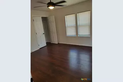 826 N Bowie Street, Seguin, TX 78155 - Photo 7