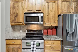 162 Champions Blvd, La Vernia, TX 78121 - Photo 13