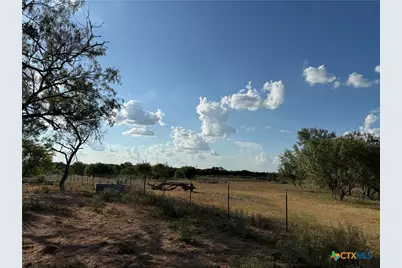 421 Zion Hill Road, Seguin, TX 78155 - Photo 5