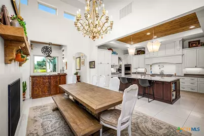 1607 Bordeaux Blanc, New Braunfels, TX 78132 - Photo 21