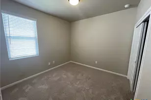 3512 Donald Dr, Seguin, TX 78155 - Photo 7