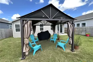 3512 Donald Dr, Seguin, TX 78155 - Photo 21