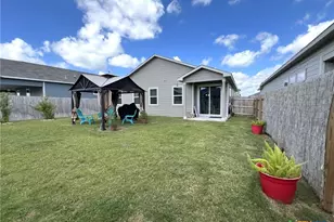 3512 Donald Dr, Seguin, TX 78155 - Photo 19