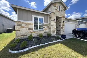 3512 Donald Dr, Seguin, TX 78155 - Photo 3