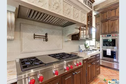 208 Creekridge Dr., Victoria, TX 77904 - Photo 11