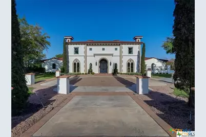 208 Creekridge Dr., Victoria, TX 77904 - Photo 1