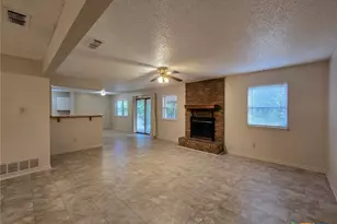 421 Carothers St, Copperas Cove, TX 76522 - Photo 5