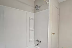 421 Carothers St, Copperas Cove, TX 76522 - Photo 17